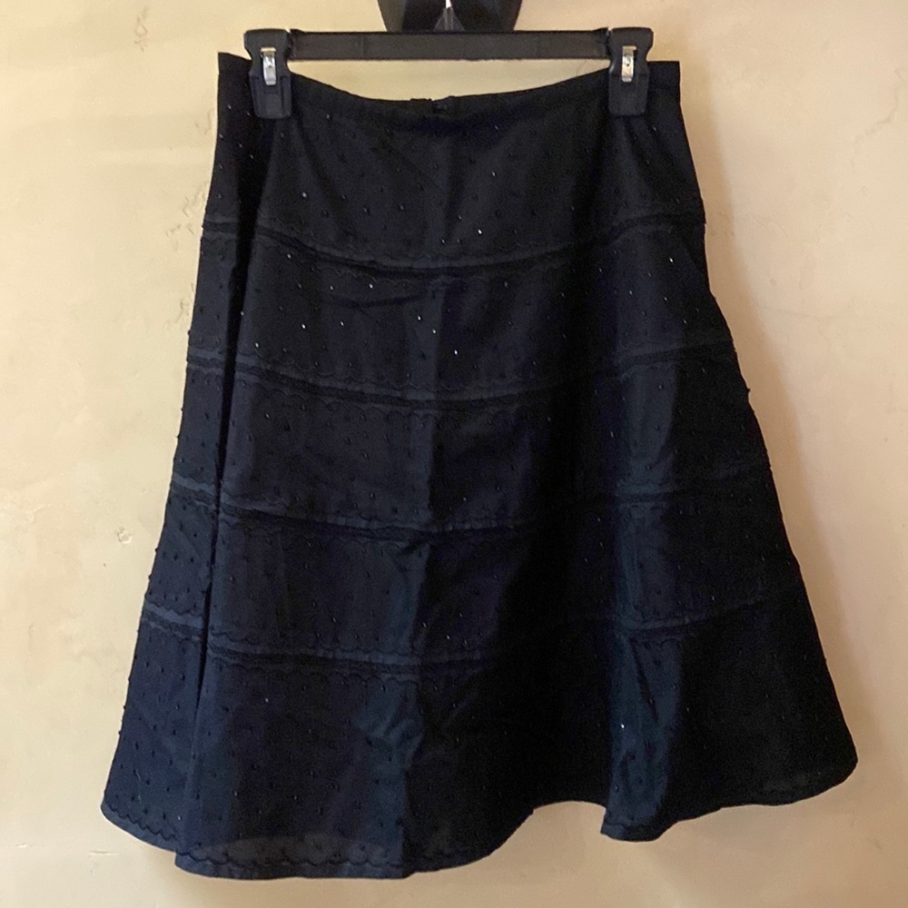 Sz 2 NWT French Connection Black A-Line Scallop Edge Mesh Lace Beaded Knee Skirt - Picture 2 of 5